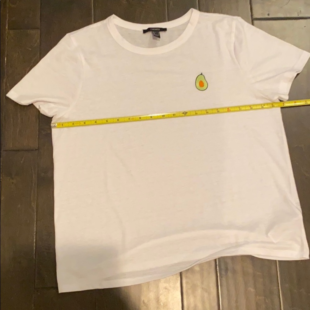 NWOT Forever 21 embroidered avocado tee ๐ฅ ๐ - Picture 8 of 9